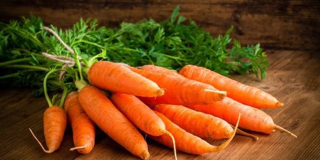 کاهش قیمت هویج تا هفته آینده