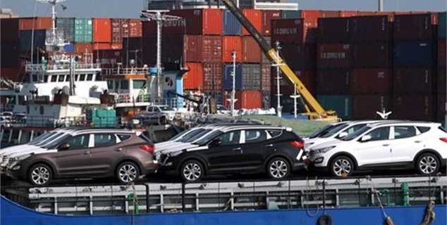 واردات بیش از ۱۱۰۰ دستگاه خودرو به بندر شهید باهنر