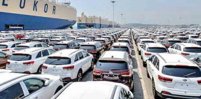 قانون واردات خودروهای کارکرده در هماورد ارز و عرضه