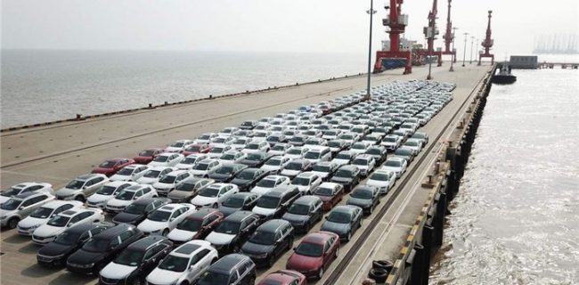 پیشنهاد واردات ۴ میلیون دستگاه خودرو توسط ایرانیان مقیم خارج