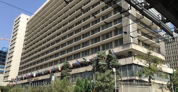 افشای استخدام رانتی ۶۰ نماینده ادوار مجلس در وزارت نفت