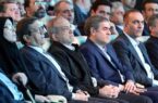 رشد نرخ ارز رسمی چطور باعث جهش قیمت دلار می‌شود؟