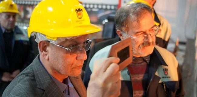 بازدید علی ربیعی و سردار حسین علایی از ذوب‌آهن اصفهان؛