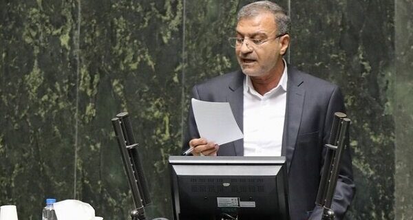 تذکر احمد مرادی در خصوص خروج خاک جزیره هرمز
