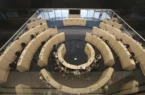 بازار سهام، آماده پرواز بر بال توافق