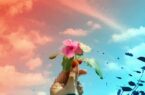 عالم و آدم واله و شیدای حسین!