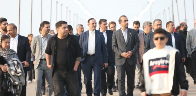 حسن ختام بازدیدهای روز اول دبیر شورایعالی مناطق آزاد: حضور در فاز تجارت، جشنواره “نقش و نغمه”منطقه آزاد انزلی و هم نشینی با كودكان خانه سبزاندیشان وطن
