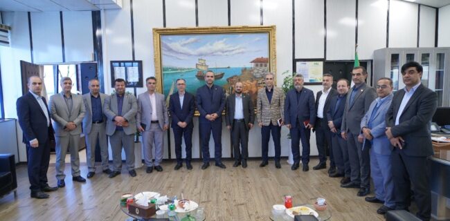 رایزنی طاعتی مقدم با ناظر گمرکات و مدیرکل بنادر گیلان ترسیم افق‌های همكاری جهت افزایش فعالیت‌های حمل‌ونقلی در بستر كریدورهای بین‌المللی