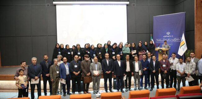نشست هم‌اندیشی سخنگوی دولت با نخبگان و اهالی فرهنگ، ارتباطات و رسانه در منطقه آزاد انزلی برگزار شد