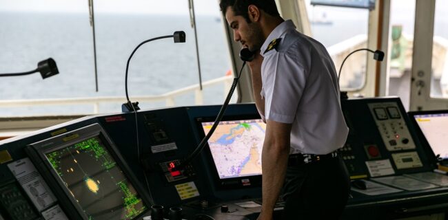 پیگیری پوشش بیمه پایه دریانوردان