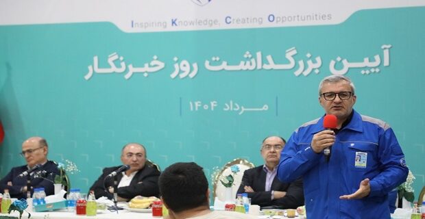 با قلم‌تان حال صنعت را بهتر کنید/ برنامه تولید نسل جدید ۲۰۷ و حذف محصولات قدیمی/ توسعه خودروهای هیبریدی در دستور کار