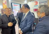 بازدید مسرور از غرفه منطقه آزاد ماکو