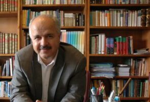 سعدی در پویایی و تعالی، زایش و گستردگی زبان فارسی کاری کرده کارستان!