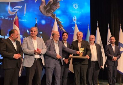 پتروشیمی فن‌آوران نشان برتر اجلاس بین‌المللی توسعه صادرات کشور را کسب کرد