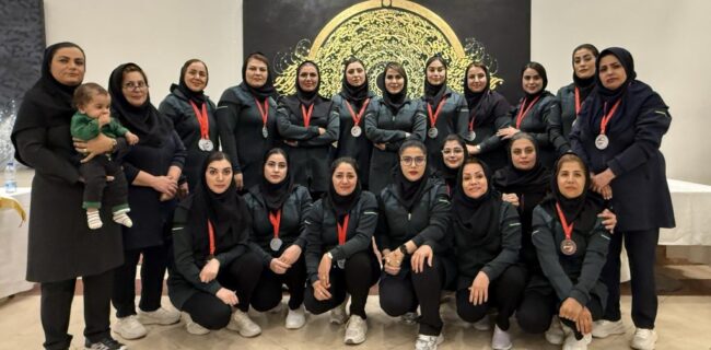 درخشش تیم بانوان پازارگاد در مسابقات شنای سومین دوره مسابقات ورزشی بانوان هلدینگ خلیج فارس درخشش تیم بانوان پازارگاد در مسابقات شنای سومین دوره مسابقات ورزشی بانوان هلدینگ خلیج فارس