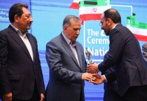 دریافت تندیس صادرکننده نمونه ملی توسط ایساکو