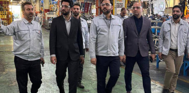 هم‌افزایی تولید ملی و نظام بیمه‌ای در صنعت خودرو