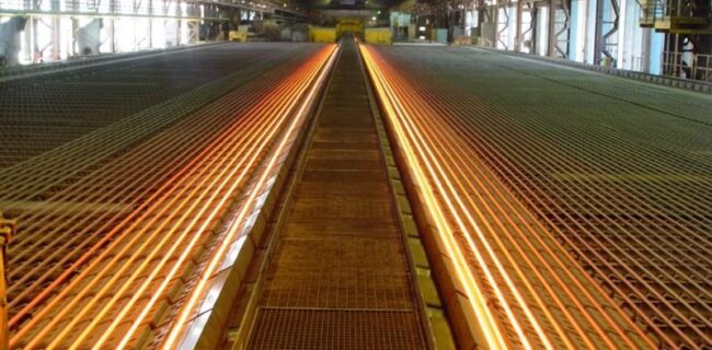 ثبت ركورد جدید تولید در كارگاه نورد ۳۰۰ ذوب‌ آهن اصفهان