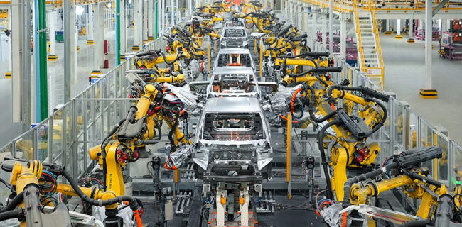 خودکفایی یا وابستگی به شرکای خارجی برای تولید خودروهای جدید؟!