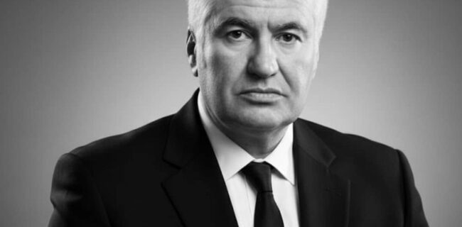 پدر بازار سازی هوشمند ایران کیست؟