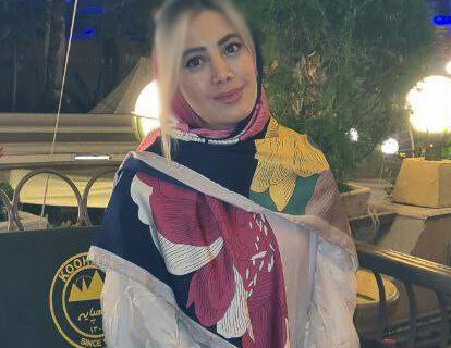 نسترن فیروزی : بازیگری یکی از رویاهای من است