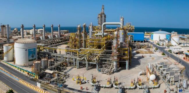 آغاز تعمیرات اساسی و بارگذاری کاتالیست EO در واحد اتیلن گلایکول پتروشیمی مروارید آغاز تعمیرات اساسی و بارگذاری کاتالیست EO در واحد اتیلن گلایکول پتروشیمی مروارید