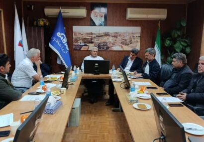 پورهنگ در خرمشهر: تسریع ساخت جکت «فرزاد B» برای بارگیری هرچه سریع‌تر