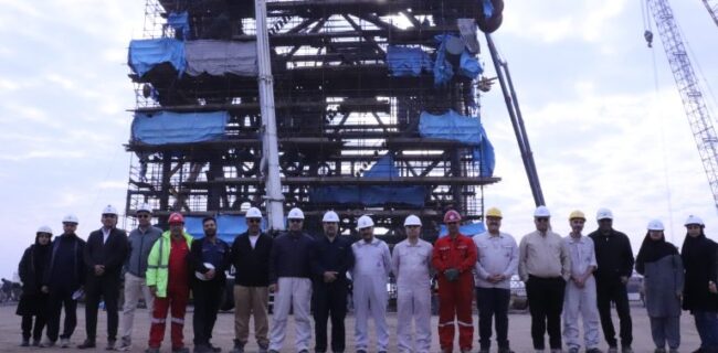 جکت پروژه «فرزاد ب» در آستانه تکمیل جکت پروژه «فرزاد ب» در آستانه تکمیل