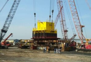 مونتاژ موفقیت‌آمیز دومین گوی شناور صادراتی جاسک در یارد خرمشهر