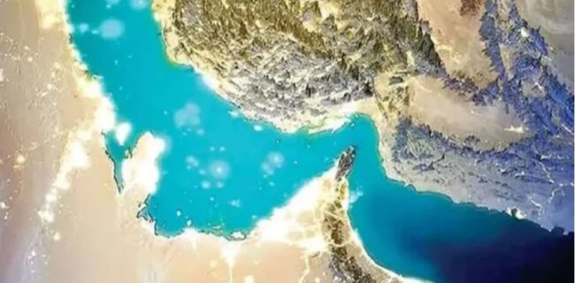 تنگه هرمز تا ۳ سال دیگر اقتصاد خلیج فارس را خواباند