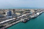به گزارش وقایع نیوز به نقل از مانا، ارسلان زارع، استاندار بوشهر شامگاه سهشنبه در دیدار با معاون اول رئیسجمهور، ضمن قدردانی از حمایتهای دولت وفاق ملی از پروژههای کلان این استان اظهار داشت: با وحدت و انسجام میان مردم و مسئولان و حمایتهای دولت، فضای عمومی استان بوشهر از امنیت، آرامش و همدلی مطلوبی برخوردار است و روند اجرای پروژههای عمرانی و اقتصادی در مسیر پیشرفت قرار دارد.