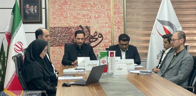 خلق ارزش پایدار برای سهامداران؛ محور سیاست‌های مهرآیندگان