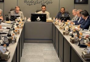تأکید بر نقش محوری بانک‌ها و بیمه‌ها در زنجیرهٔ اقتصاد دریا